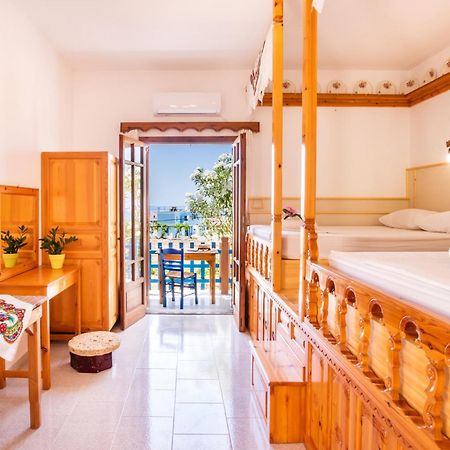 Sun Week Bay Hotel Lefkos  Exterior foto