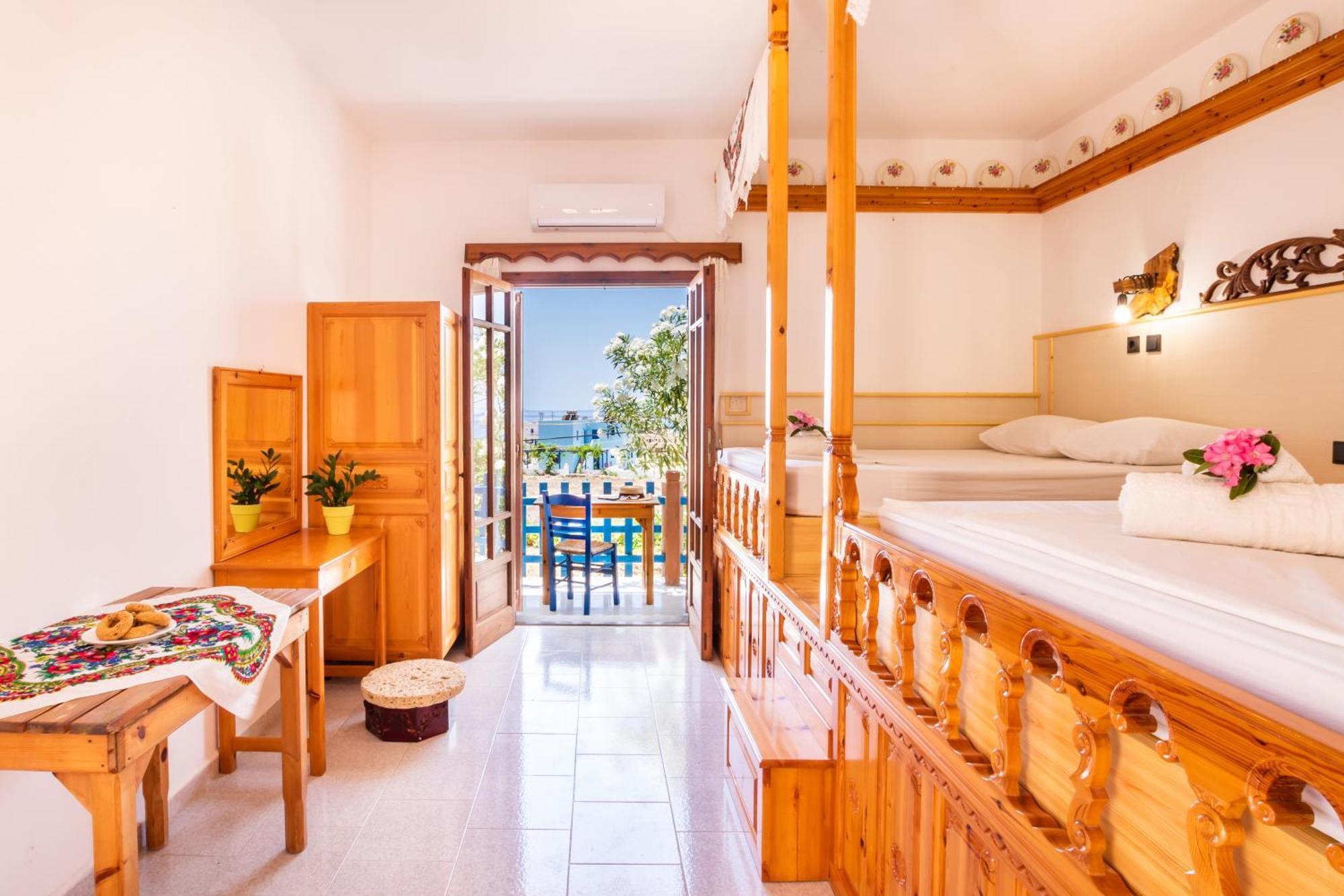 Sun Week Bay Hotel Lefkos  Exterior foto