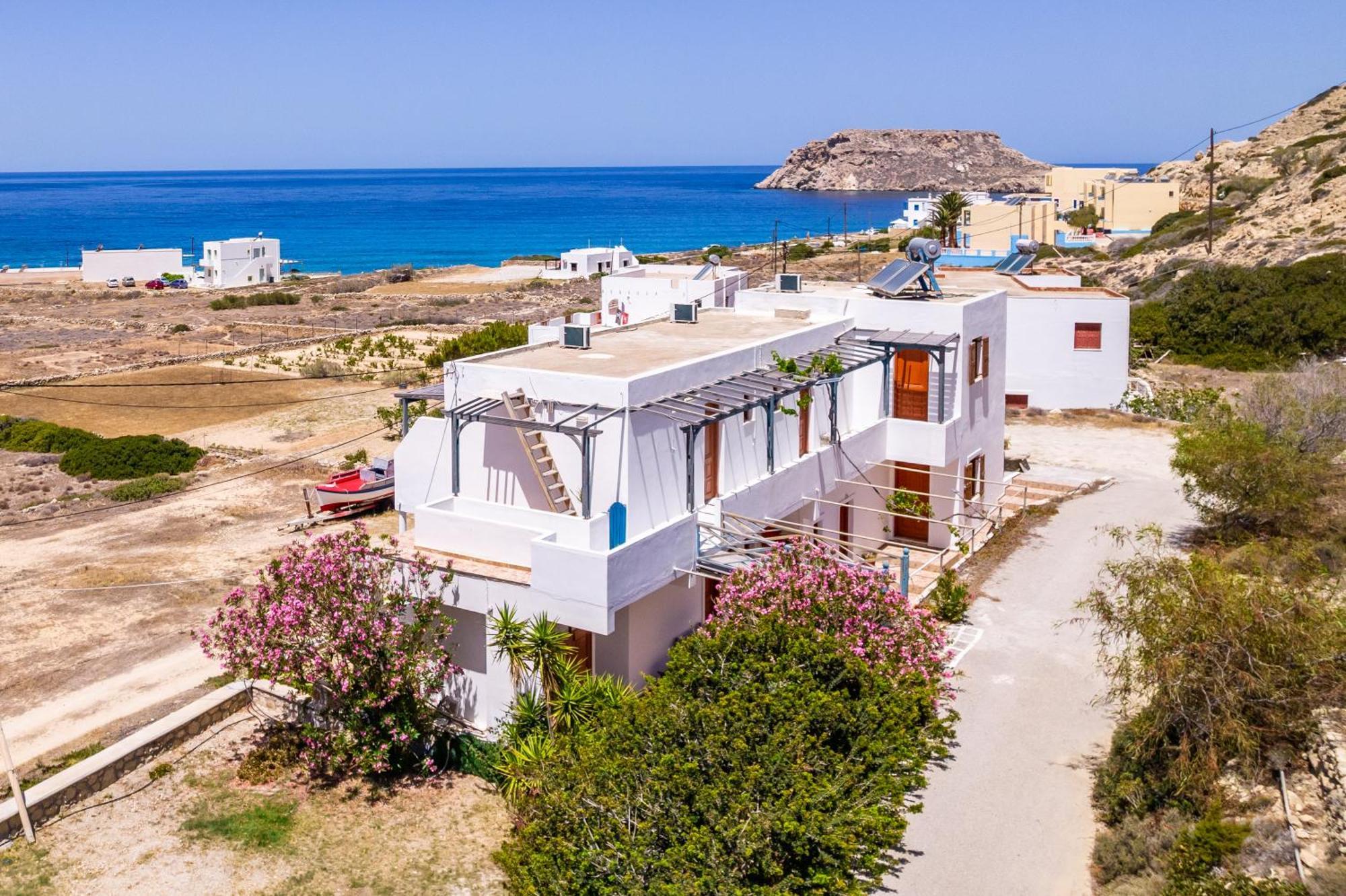 Sun Week Bay Hotel Lefkos  Exterior foto